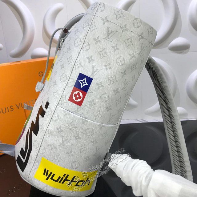 路易威登男包 M44616 頂級原單 Chalk雙肩包 LV徽章包 LV新款男背包  ydh2898